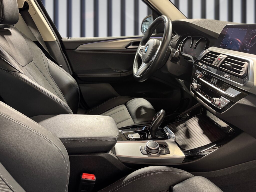 vehicle-2663148-13-2