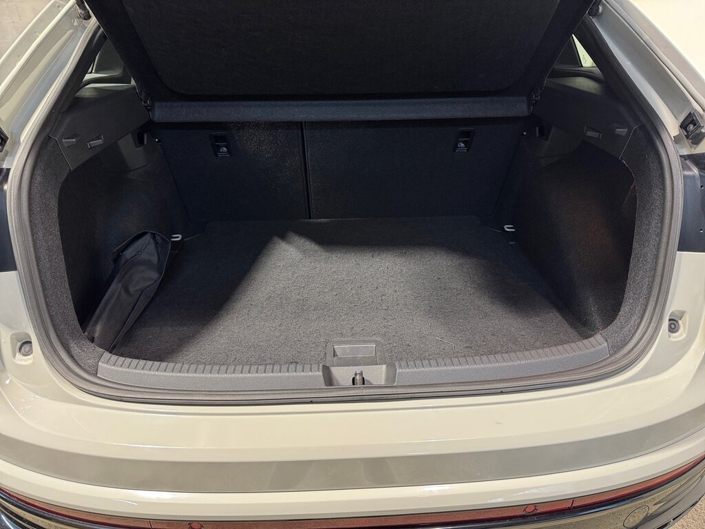 vehicle-3014237-11-2