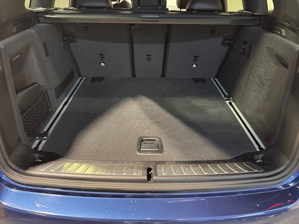 vehicle-3015713-11-2