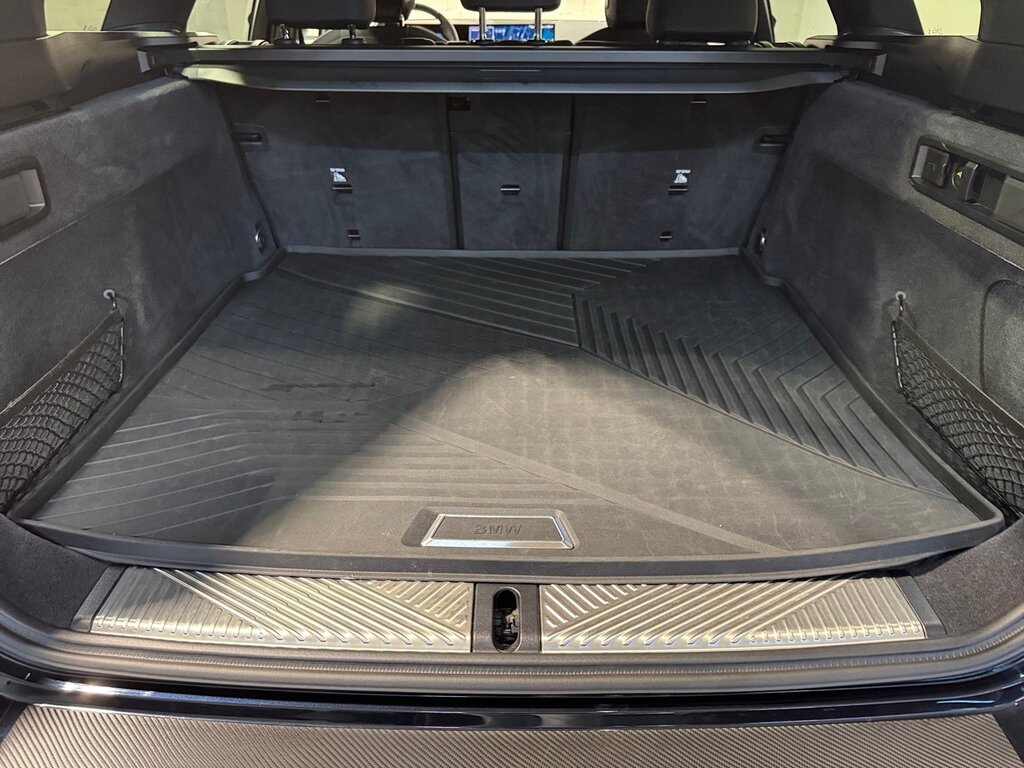 vehicle-3099509-11