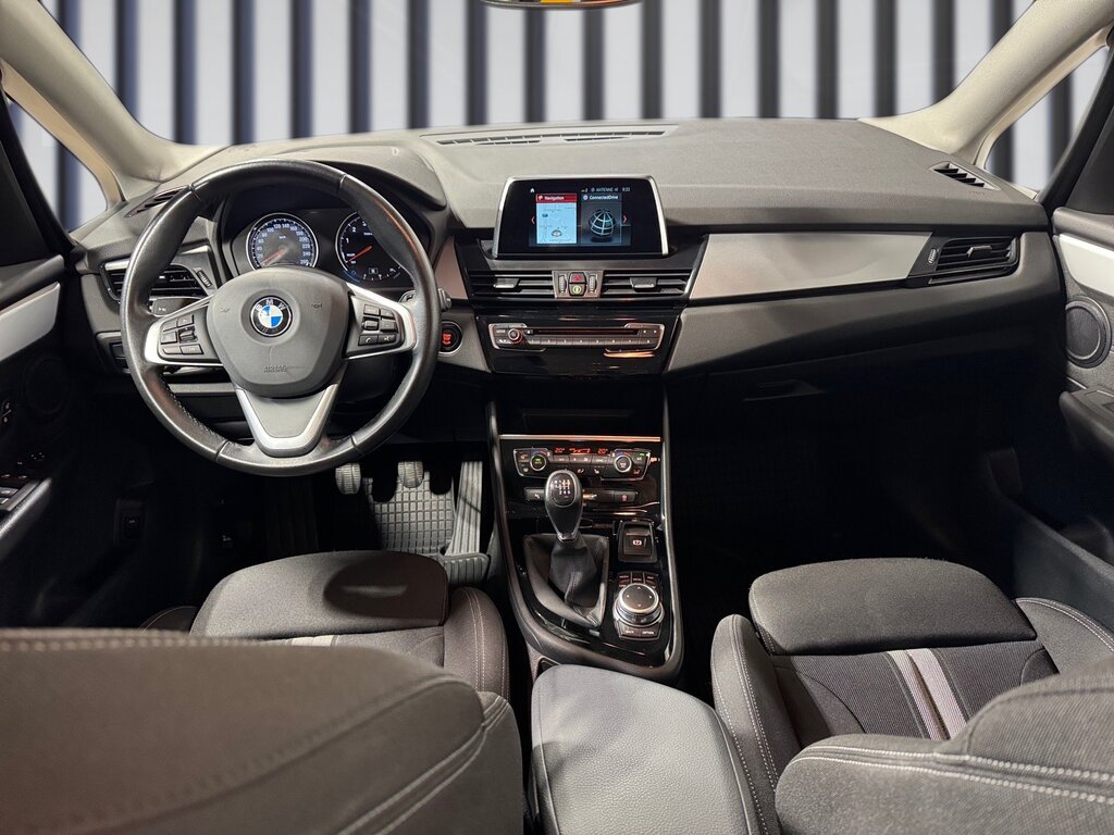 vehicle-3110115-9