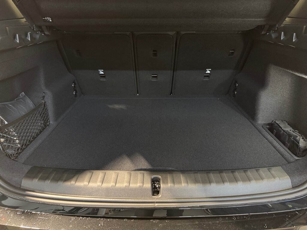 vehicle-3072870-11