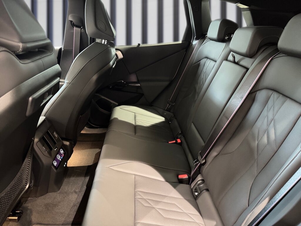 vehicle-3107655-7