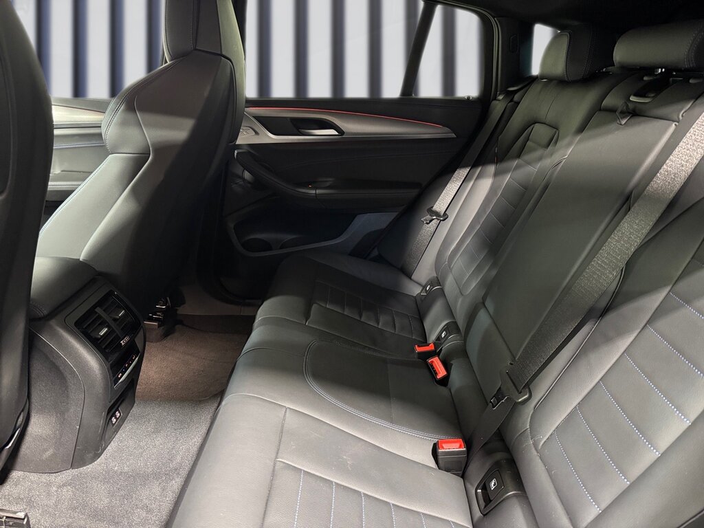 vehicle-3143011-7