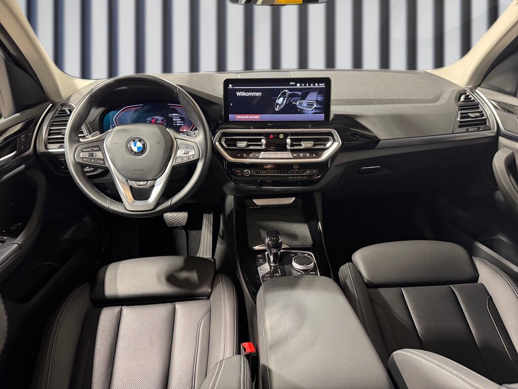 vehicle-3145442-9
